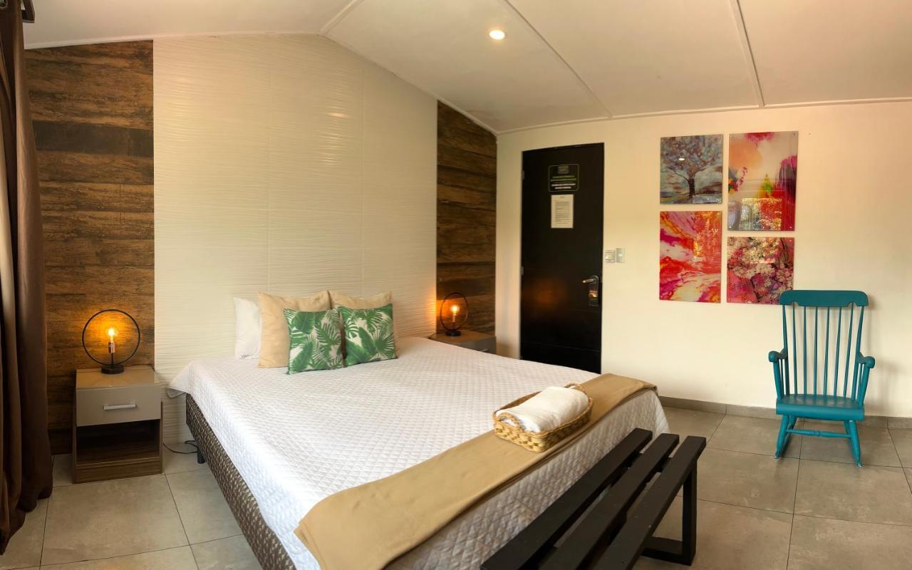 Hotel Boutique Valverde Santa Elena San Salvador Luaran gambar